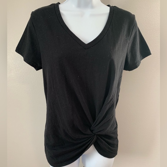 Altar'd State Tops - Altar'd State Black V-Neck Twist Front Tee